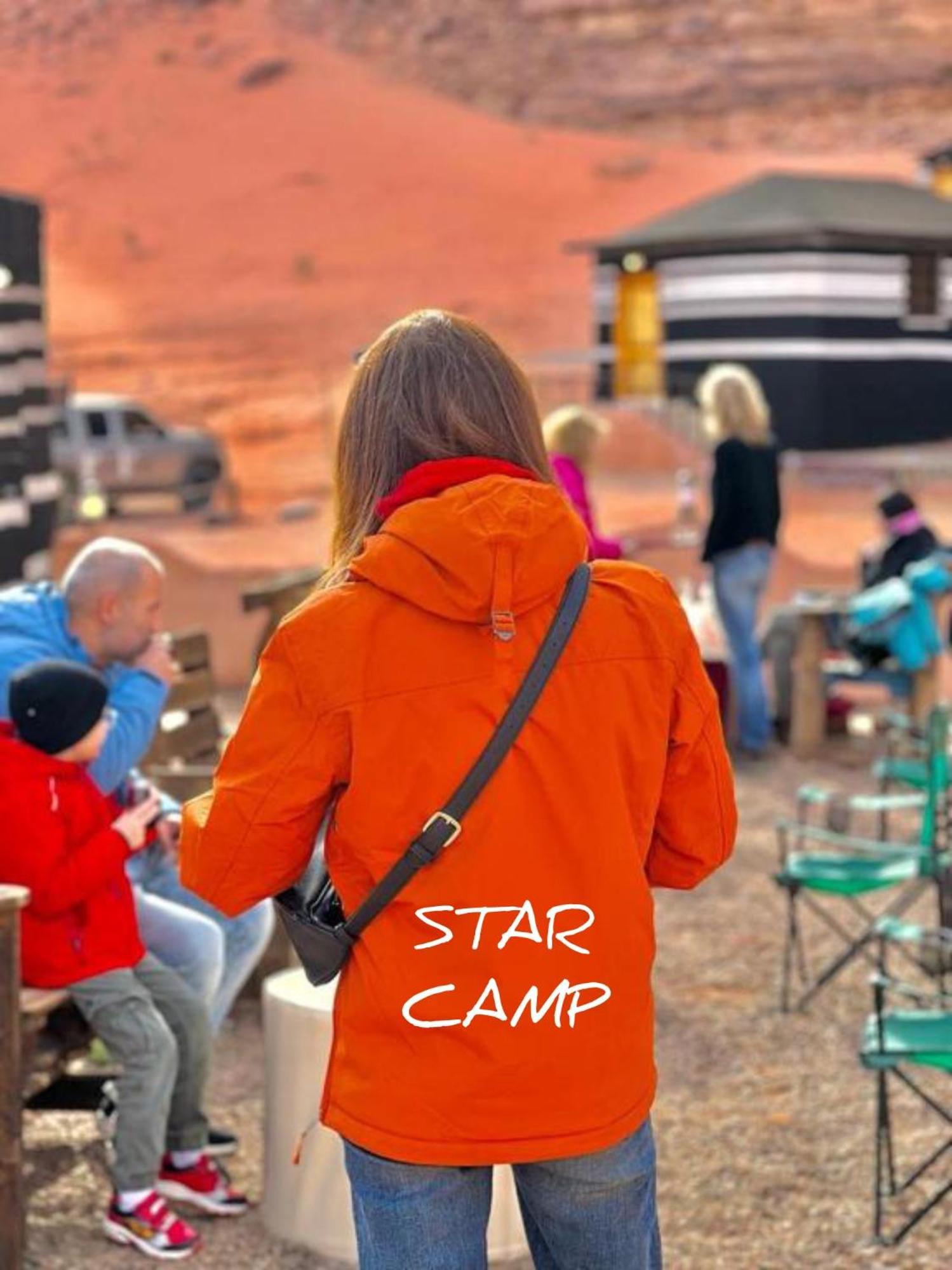 Star Camp & With Tor Hotel วาดิรัม ภายนอก รูปภาพ