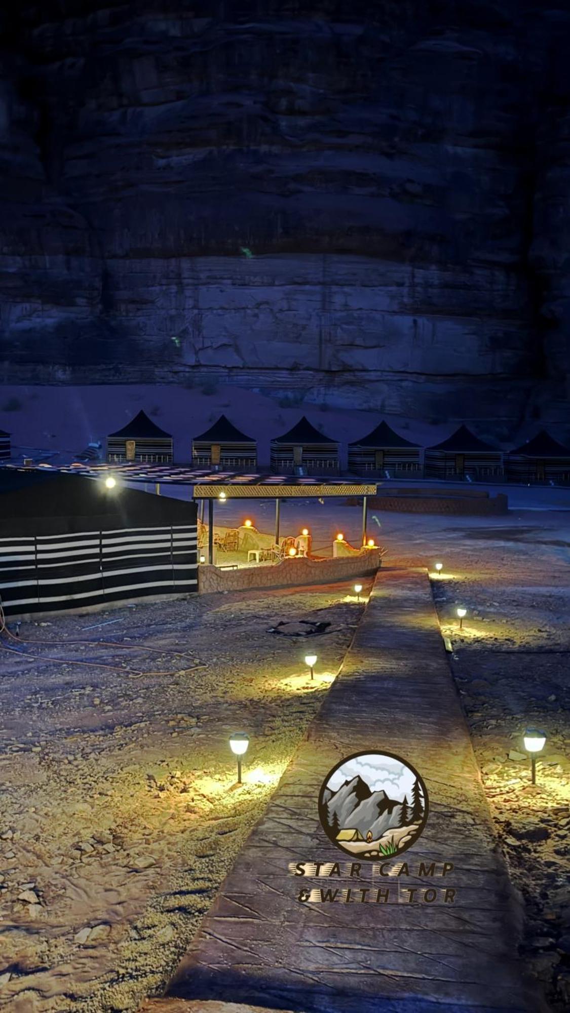 Star Camp & With Tor Hotel วาดิรัม ภายนอก รูปภาพ